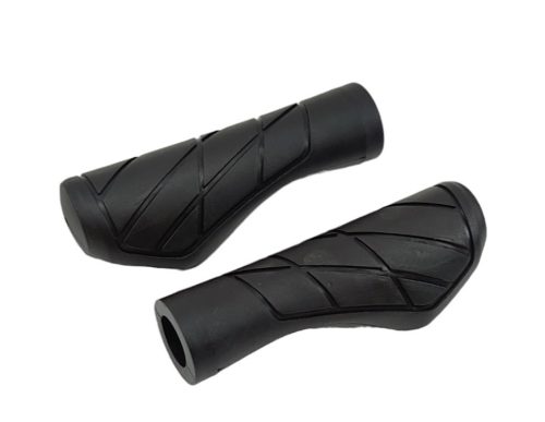 MARKOLAT JET GUMIS ERGON FEKETE  133MM